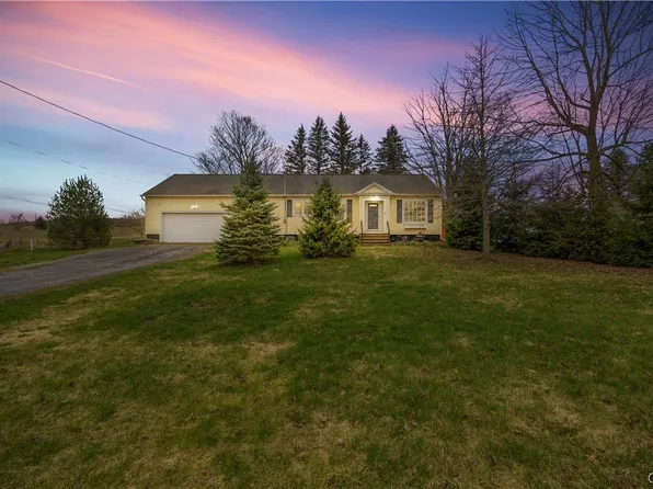 1832 State Highway 80 W, New Woodstock, NY 13122