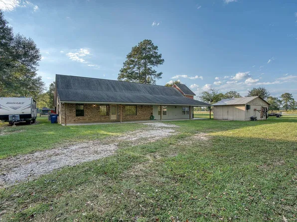 339 County Road 809, Buna, TX 77612