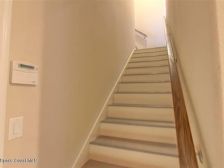 8810 Napolo Dr — Photo 30