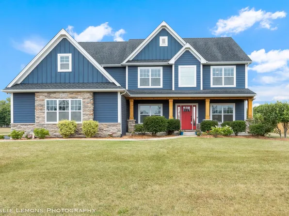 4713 Laughton Ave, Oswego, IL 60543