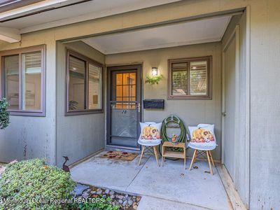 28 Friendship Court, Red Bank, NJ, 07701