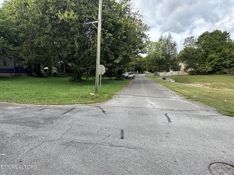 2nd image of 0 W Bank St