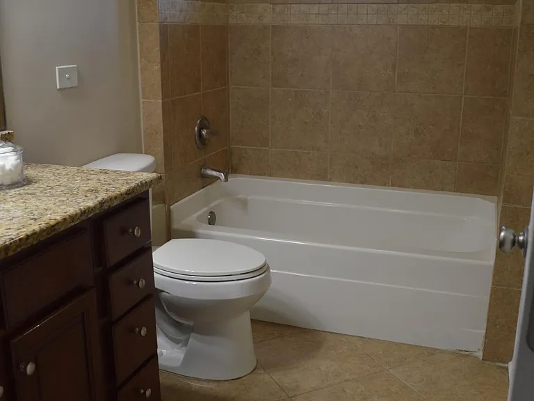 2nd bathroom