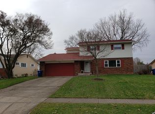 5699 Sandalwood Blvd, Columbus, OH