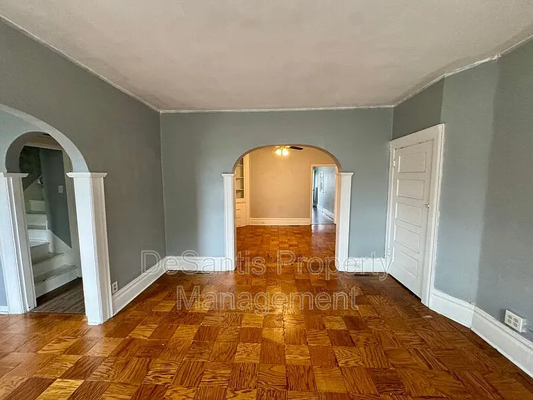 1810 Brownsville Rd #2 — Photo 34