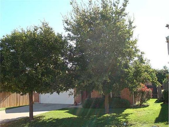 2nd image of 2300 Kimra Ln