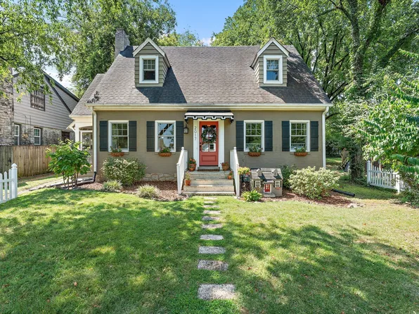 2017 Sweetbriar Ave, Nashville, TN 37212