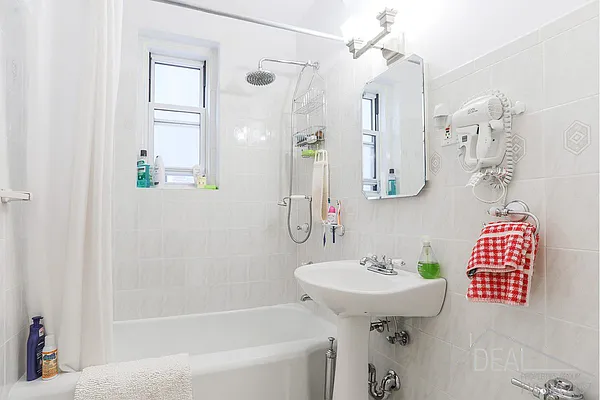 Sold by Ideal Properties Group | media 10