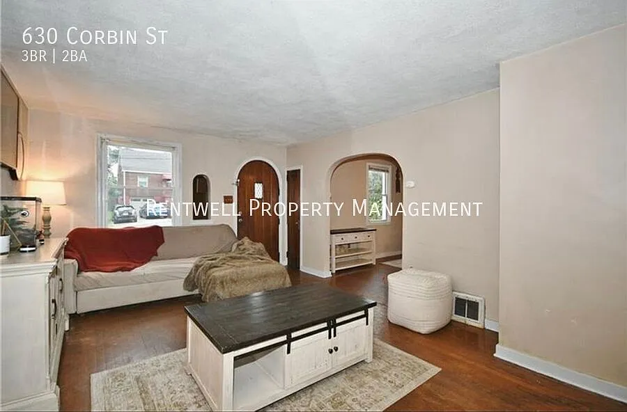 Charming 3-Bedroom Home with Finished Basement & Central AC — Photo 3