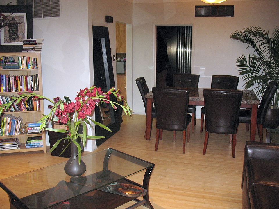 2nd image of 20211 Fleming St
