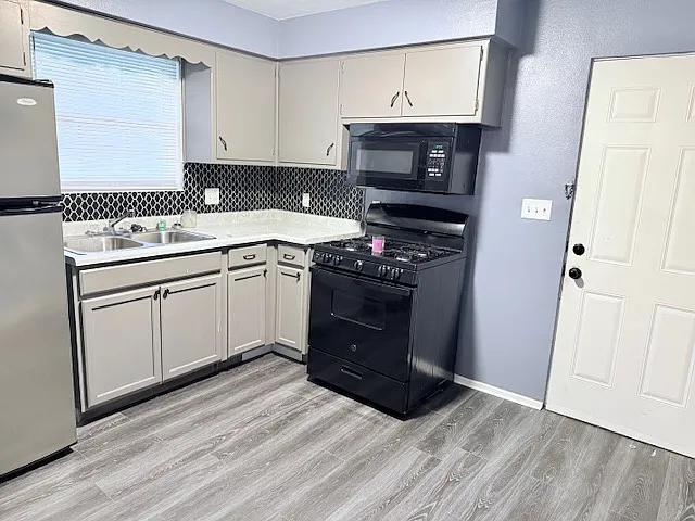 124 Pawnee Dr #126 — Photo 4