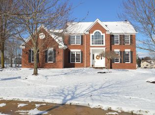 8476 Countryview Dr, Broadview Heights, OH