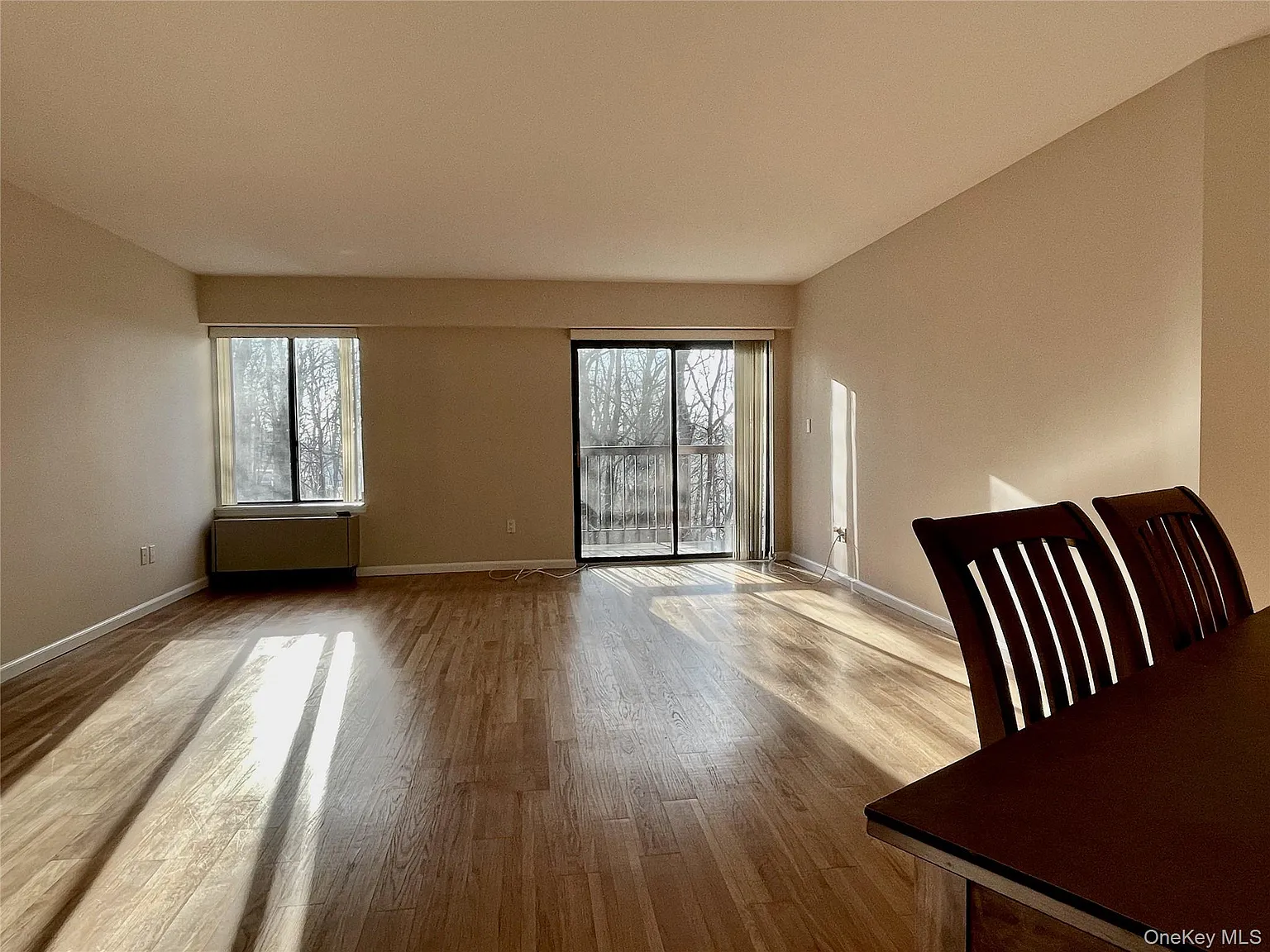 2 bed, 2.0 bath, 1310 sqft, $3,950 — Photo 4