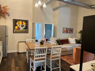 16 Main St #C, Amherst, MA 01002