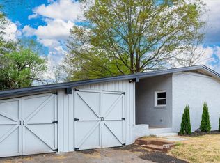 111 E Belvedere Rd, Greenville, SC 29605