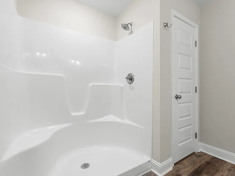 301 Latitude Ln — Photo 11