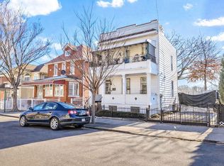 22-55 48th St #2FAMILY, Astoria, NY