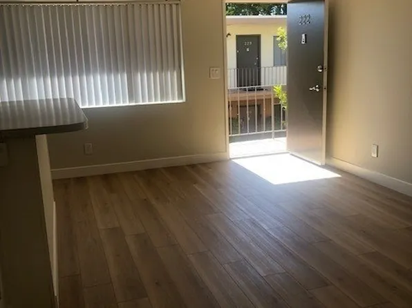 Ponderosa Apartments