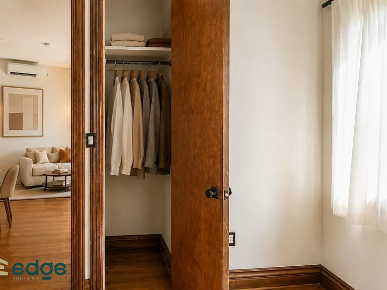 871 Grand St #3G — Photo 5
