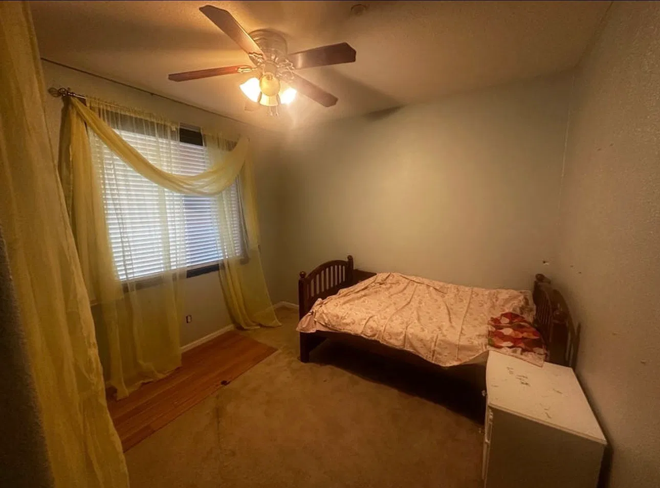 Great Meadow Ct, Brentwood — Photo 2