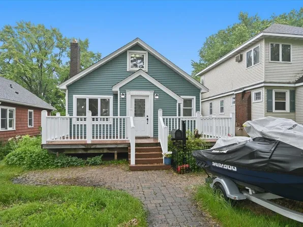 2862 Wellington St, Duluth, MN 55806
