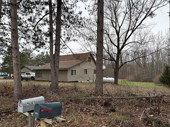 2nd image of 4231 E Pakes Rd