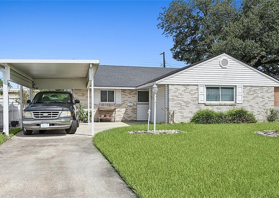 1st image of 108 Carmen Dr