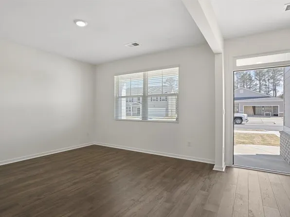 8580 Seabiscuit Road Dr, Lithonia, GA 30058