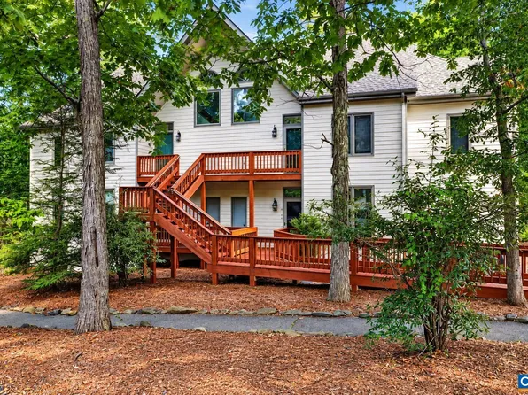 2004 Stone Ridge Woods, Nellysford, VA 22958