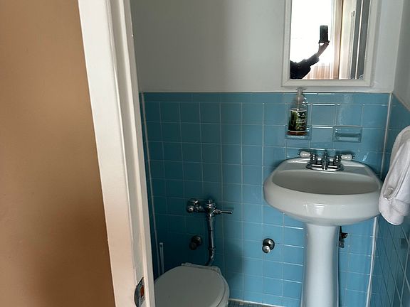 3rd image of 7245 Bergen Ct Floor 2
