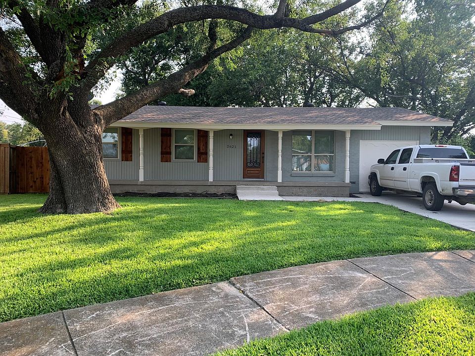 1st image of 2621 Town East Cir