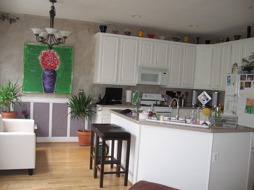 2nd image of 4610 Fair Valley Dr