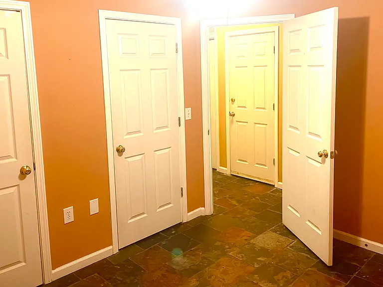 503 Dancing Fox Rd #B — Photo 10