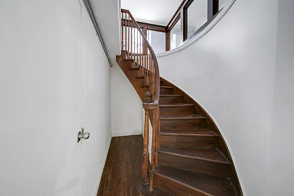 Rented by Corcoran | media 7