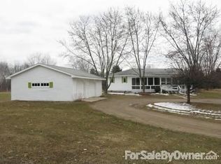 1820 Pratt Lake Rd, GLADWIN, MI 48624