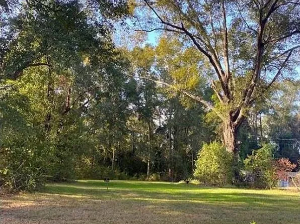 1149 E 7th St, Bogalusa, LA 70427