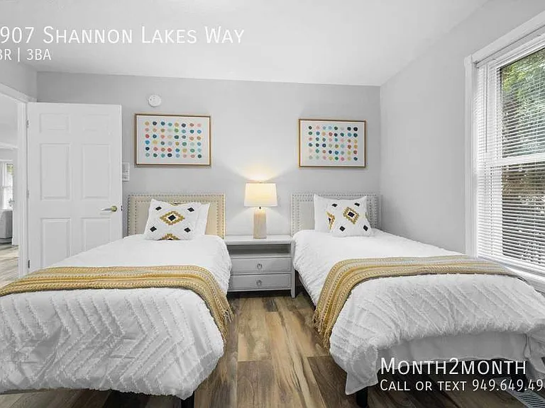 7907 Shannon Lakes Way — Photo 12
