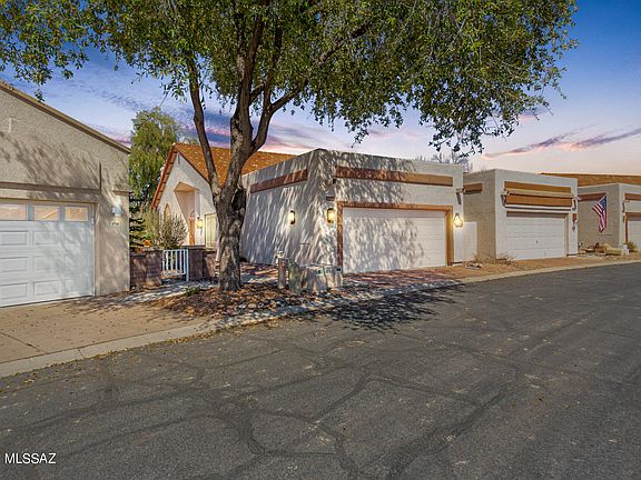2nd image of 8629 N Johnny Miller Dr