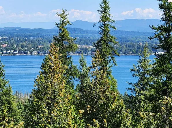 3 Mountain Ridge Dr, Sagle, ID 83860