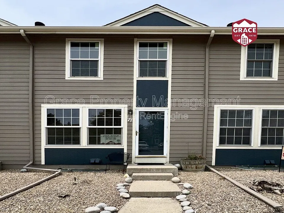 11560 Community Center Dr #77