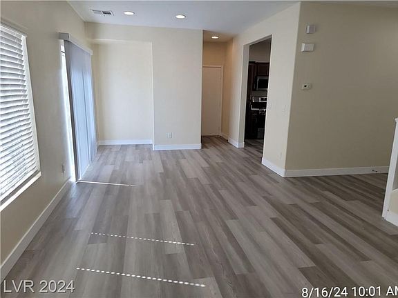 4th image of 1018 Sunny Acres Ave