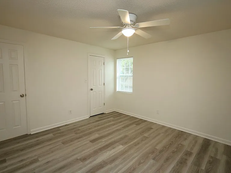 2816 Kirkwood Cir — Photo 5
