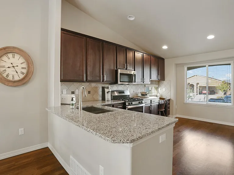 10865 Echo Canyon Dr — Photo 6