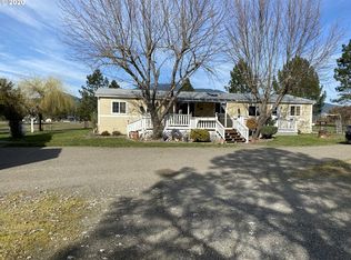 280 Hurd St, Glide, OR 97443