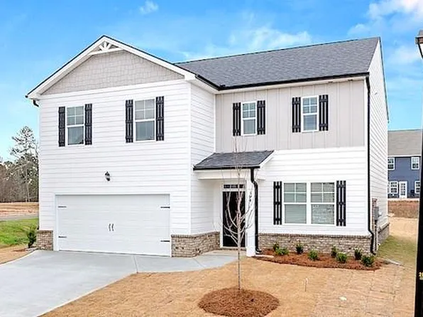 267 Great Salt Ln, Hoschton, GA 30548