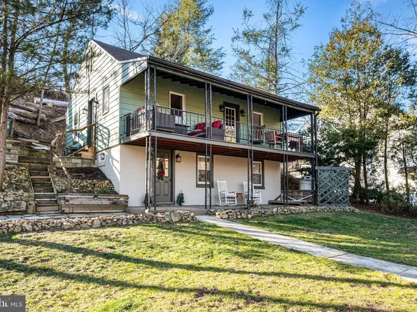 131 Water St, Boyertown, PA 19512