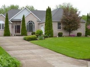 32894 Cardinal Ct, New Carlisle, IN 46552