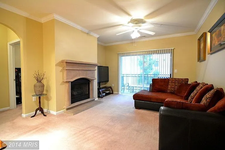 12954 Centre Park Cir — Photo 10