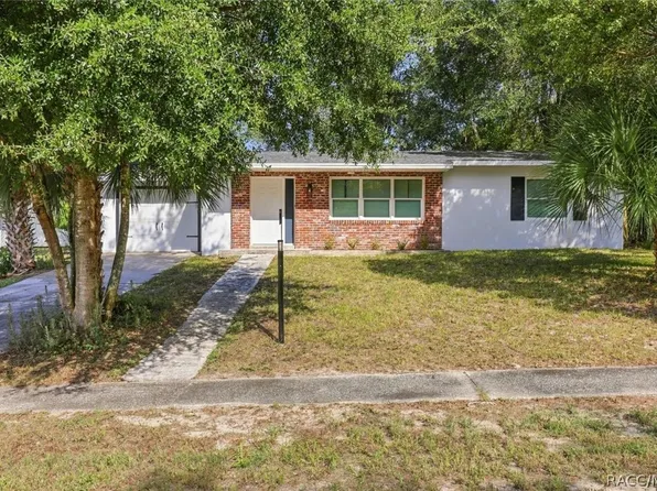 9490 N Elliot Way, Citrus Springs, FL 34434