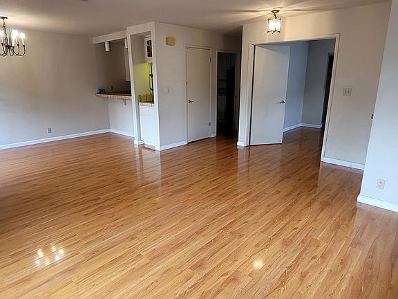 2nd image of 1724 Clear Lake Ave